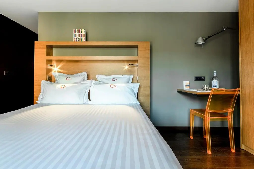 Economy room