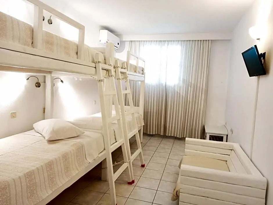 Polos Hotel - Chambres