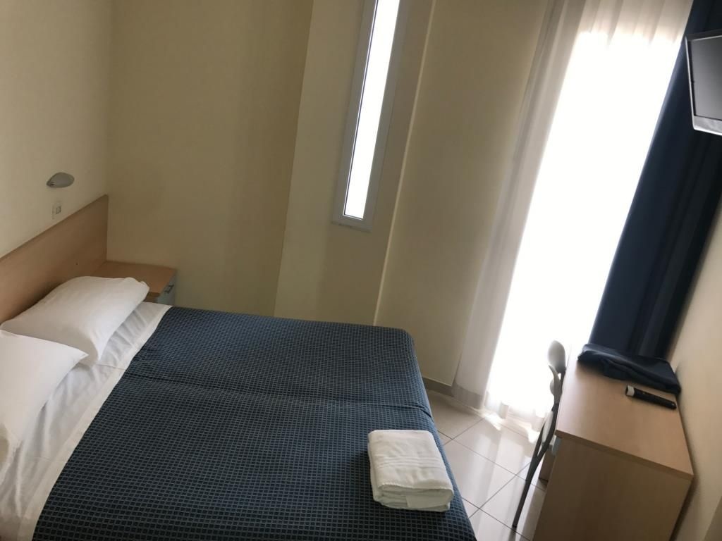 Hotel Fantasy — 2