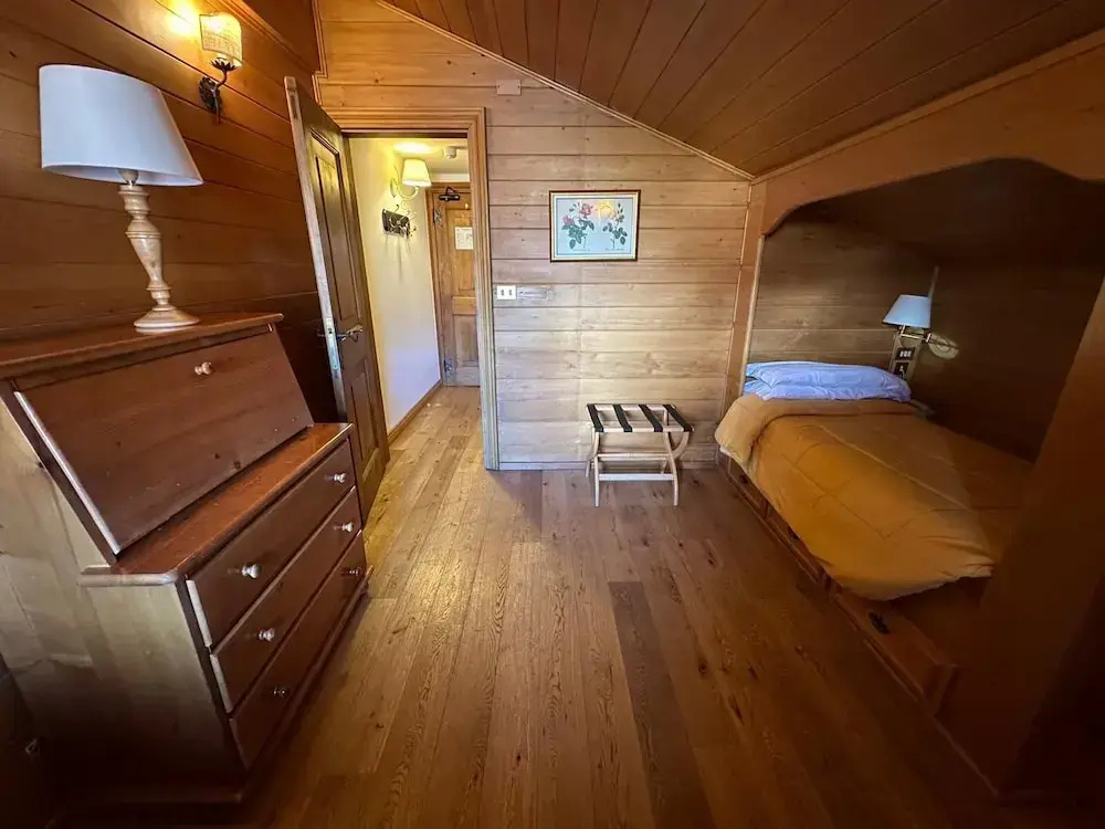Classic room