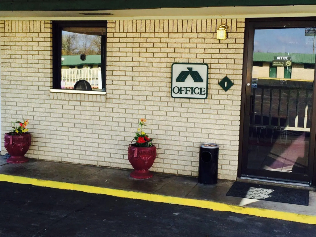 Super Inn and Suites