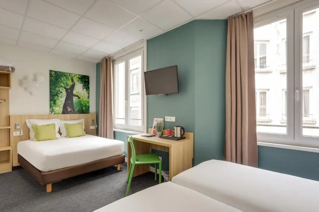 Quadruple room