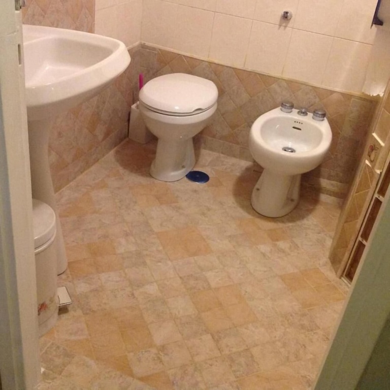 Economy room