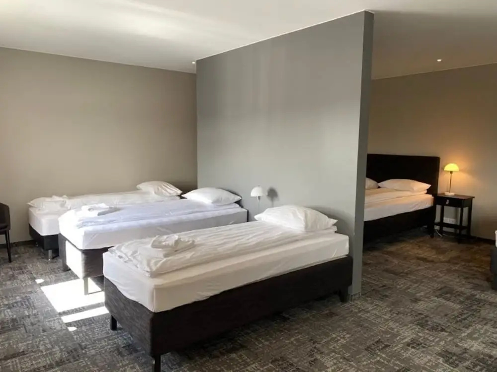 Konvin Hotel - Chambres