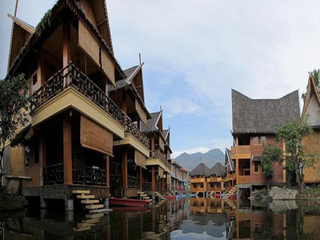 Danau Dariza Resort Hotel
