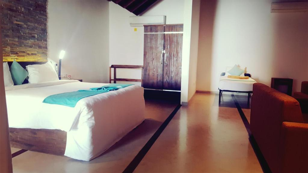 R Degree Hotel