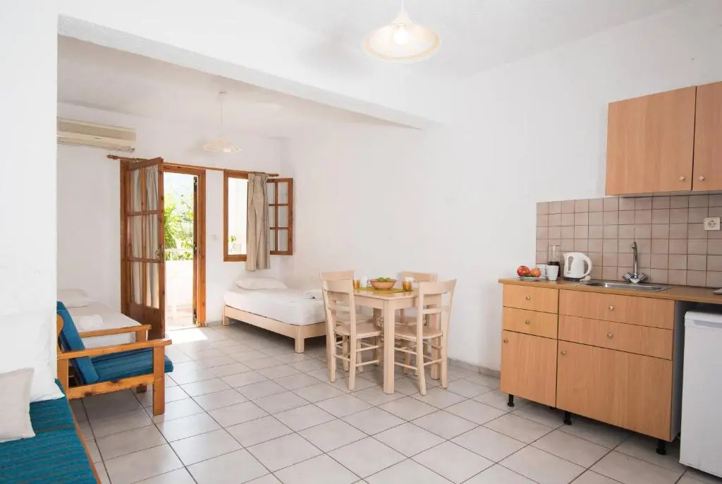 1 Bedroom Family Apartment