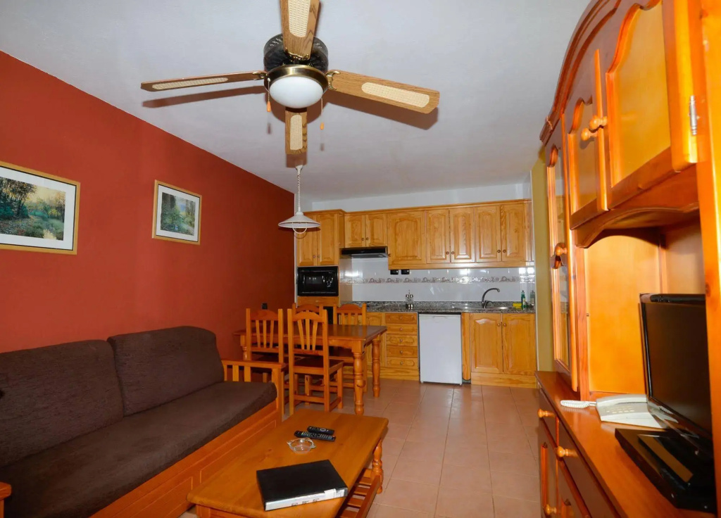 Bungalows Castillo Club Lake — Caleta De Fuste, Canary Islands