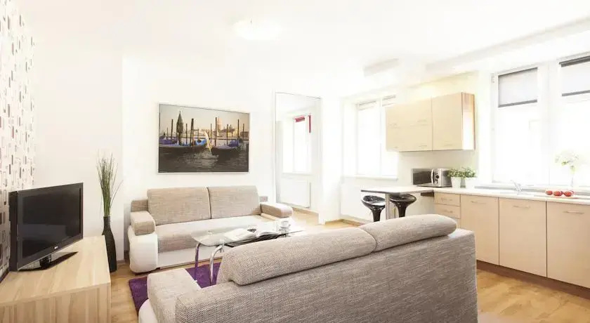 FriendHouse Apartments - Wawel Old City