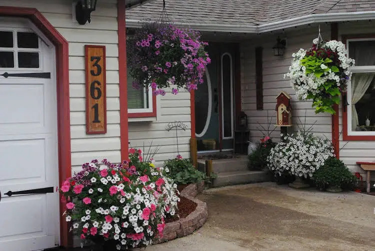 Wyndhaven Cottage Bed And Breakfast