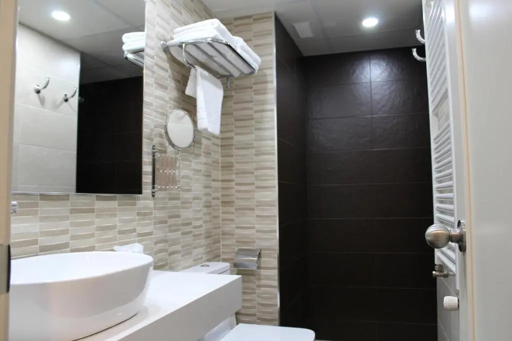 Hotel photo 8