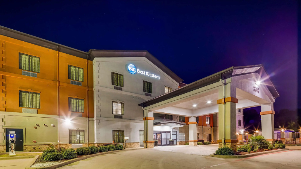 Best Western Carthage Inn & Suites image