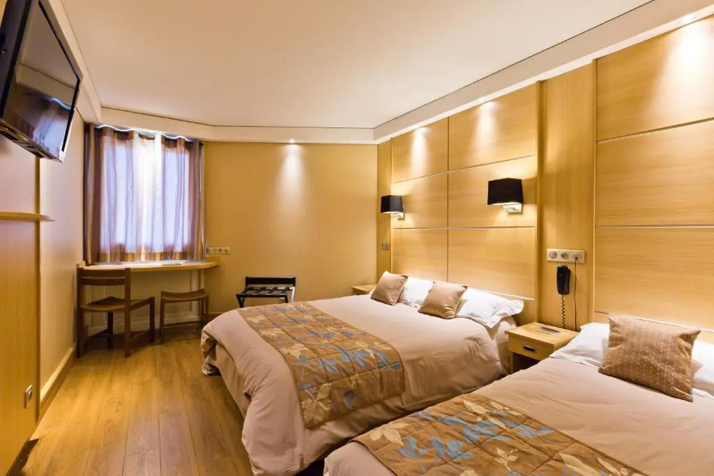 ibis Styles Annecy Le Vieux - Chambres