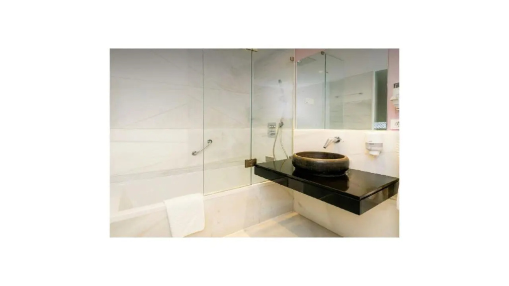 Hotel photo 25