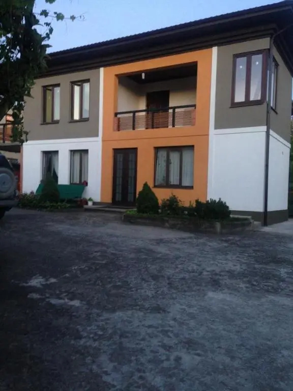 Guest house on Citrusovaya 4