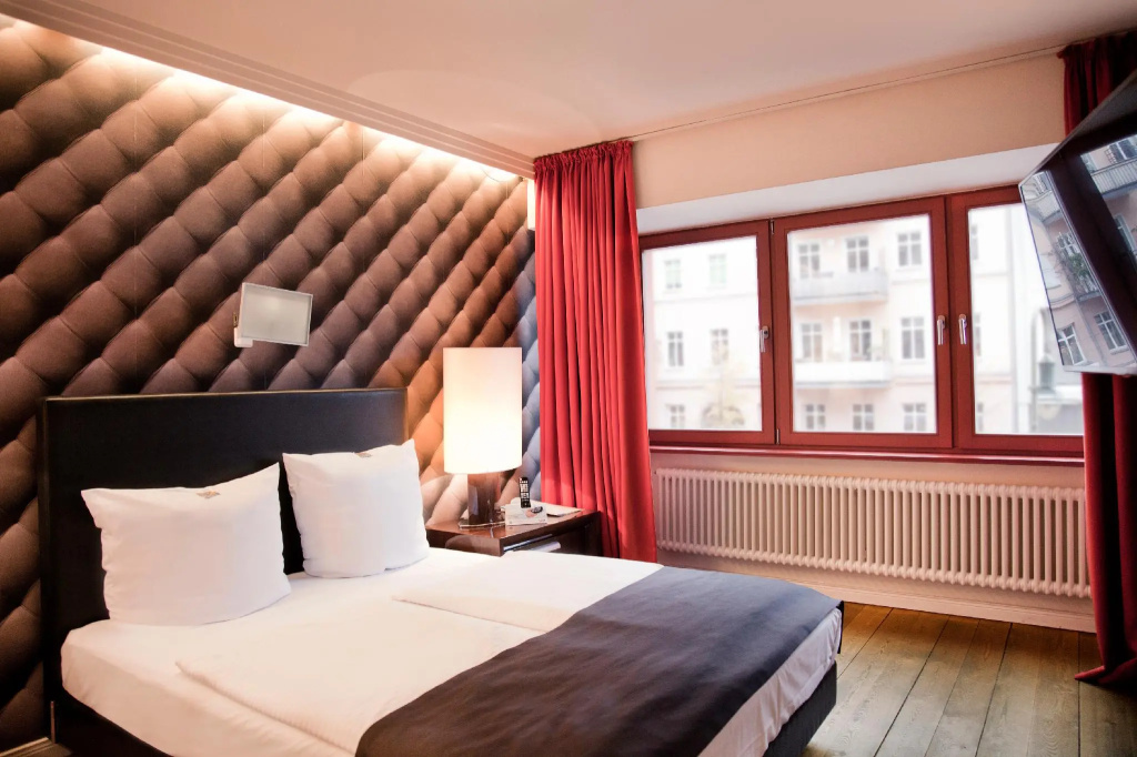 Hotel photo 2
