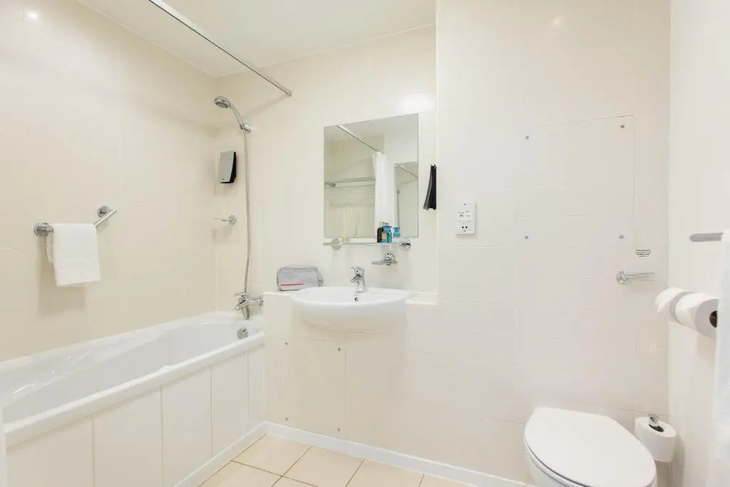 PREMIER SUITES Newcastle - Chambres