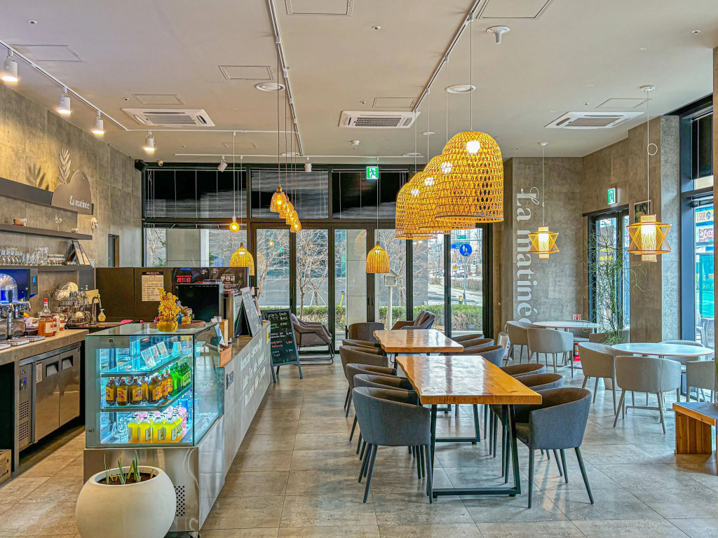 Royal Emporium Incheon Airport Hotel - фото 37