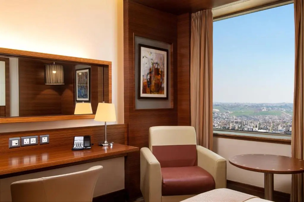Crowne Plaza Amman by IHG - Chambres