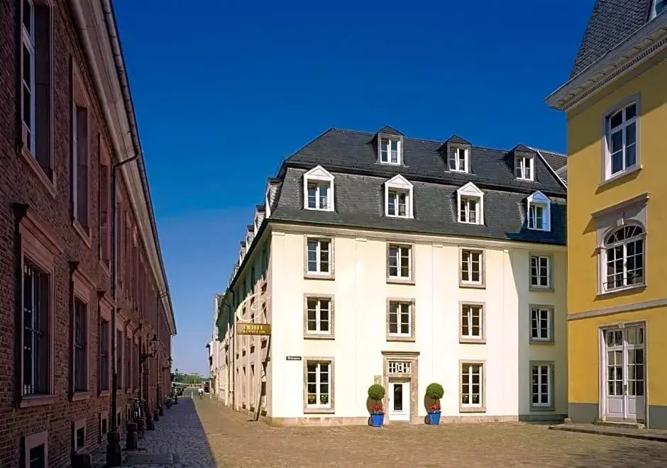 Hotel photo 32