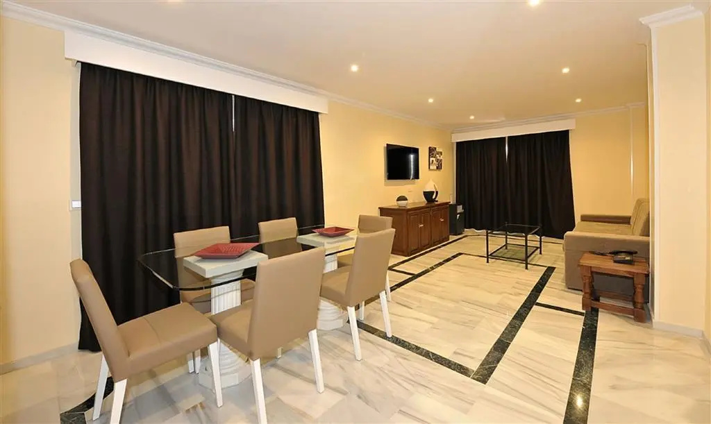 Hotel Salobreña Suites - Général