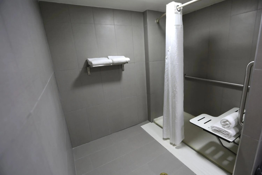Holiday Inn & Suites Chicago North Shore (Skokie) by IHG - Général