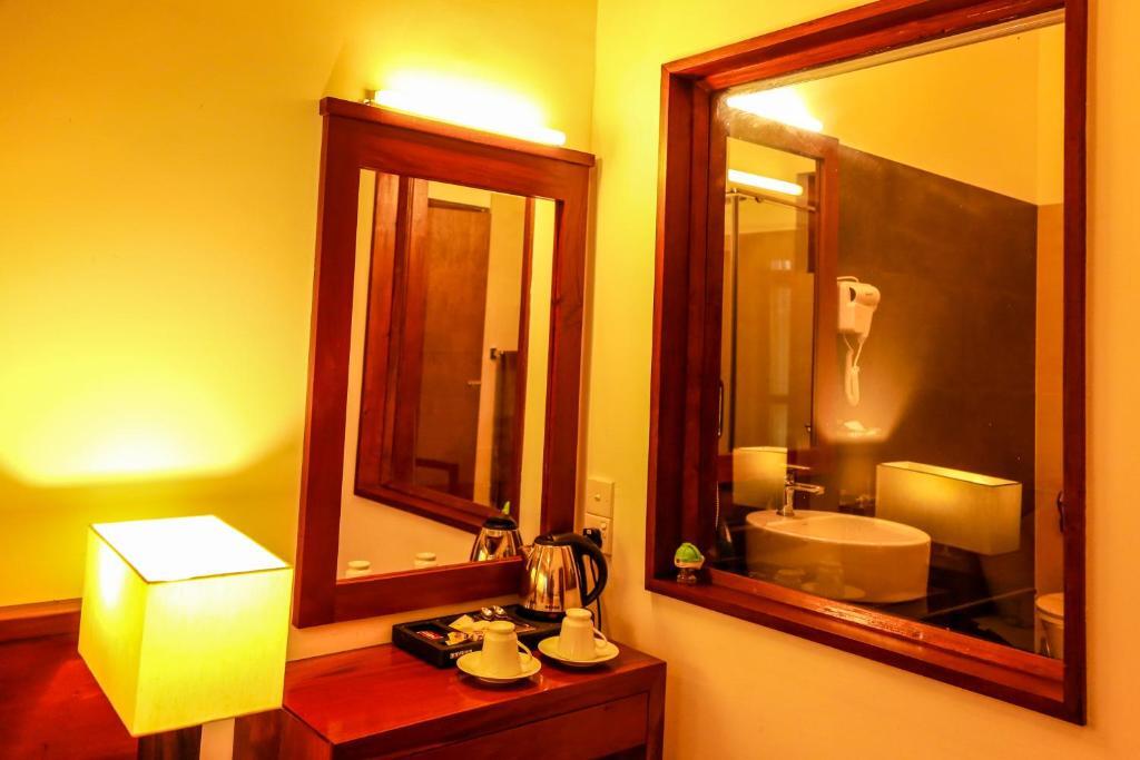 Pelwehera Village Resort