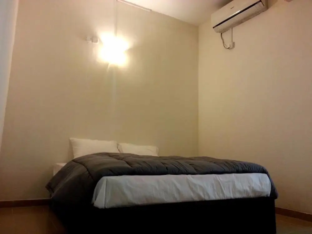 1 Bedroom Deluxe Double room (full double bed)