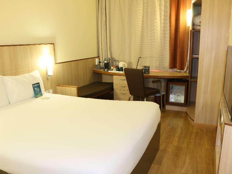 Ibis Al Barsha