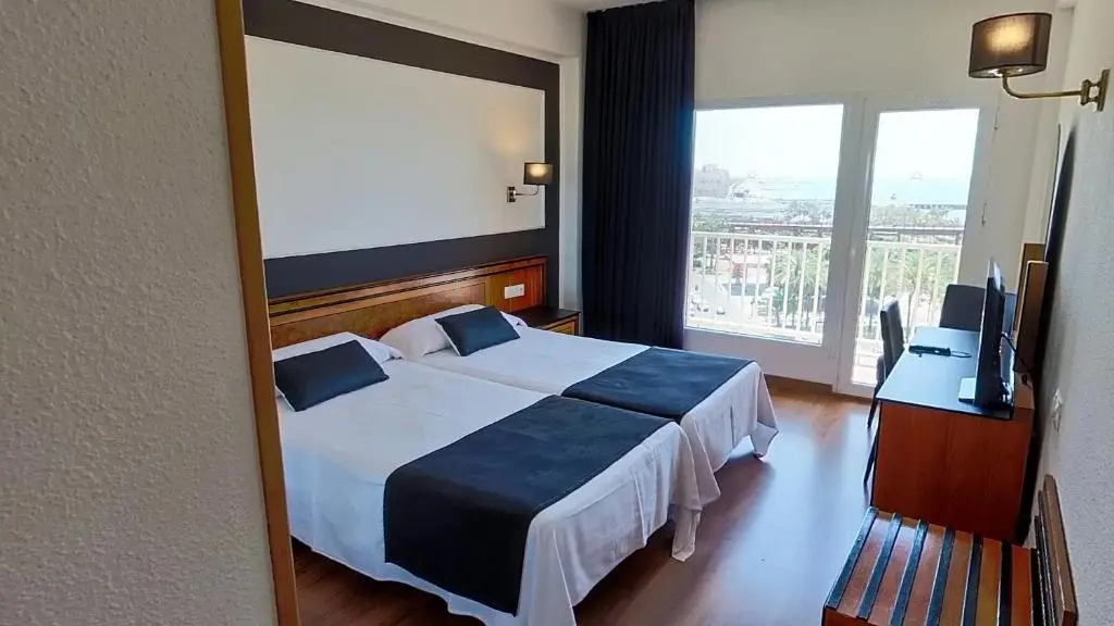 Ohtels Gran Hotel Almería - Chambres