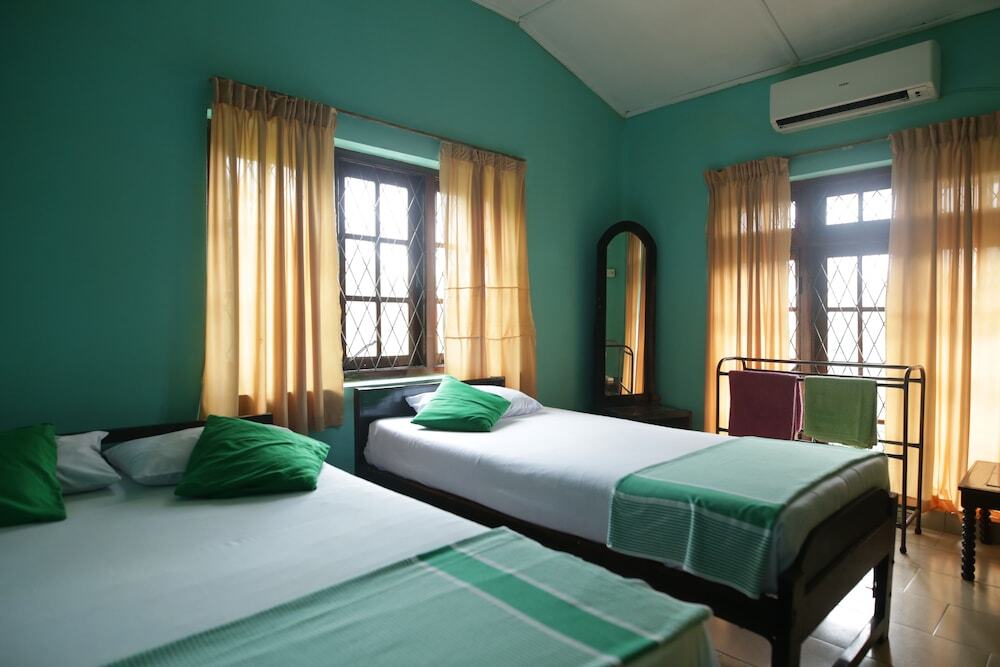Araliya Holiday Bungalow