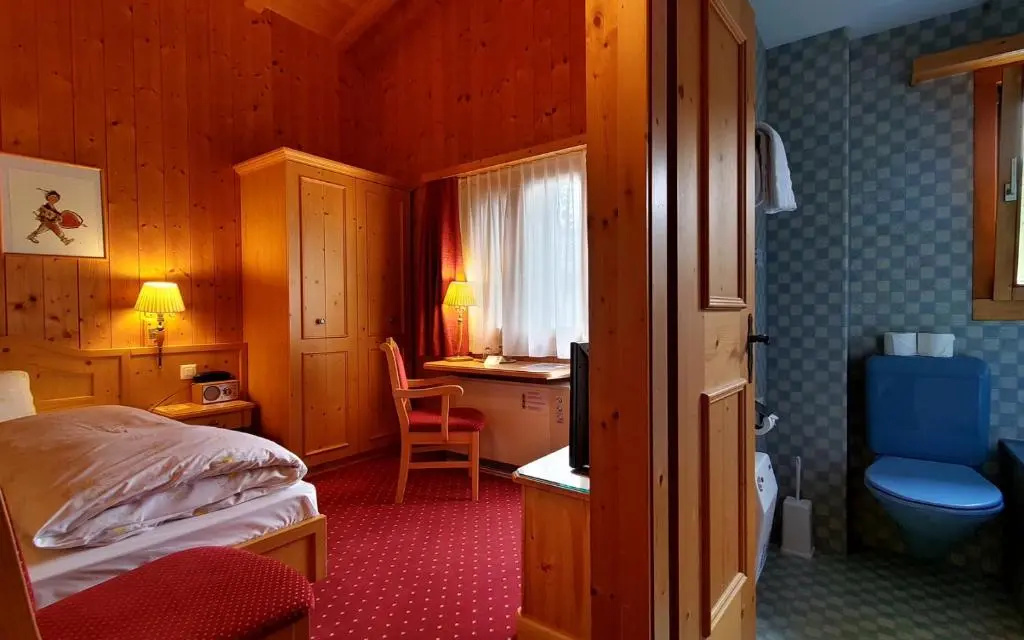 Hotel Cresta - Chambres