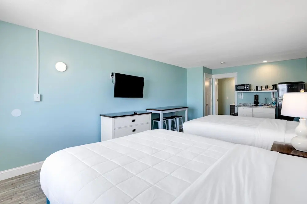 Quadruple Junior Suite