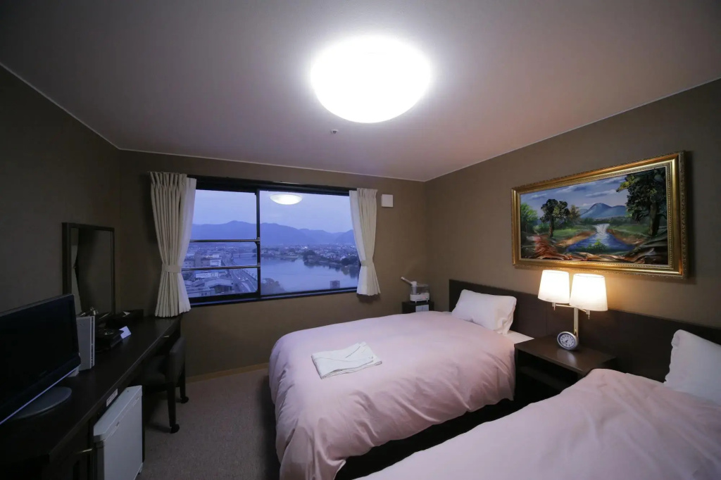 Hagi Royal Intelligent Hotel - фото 3