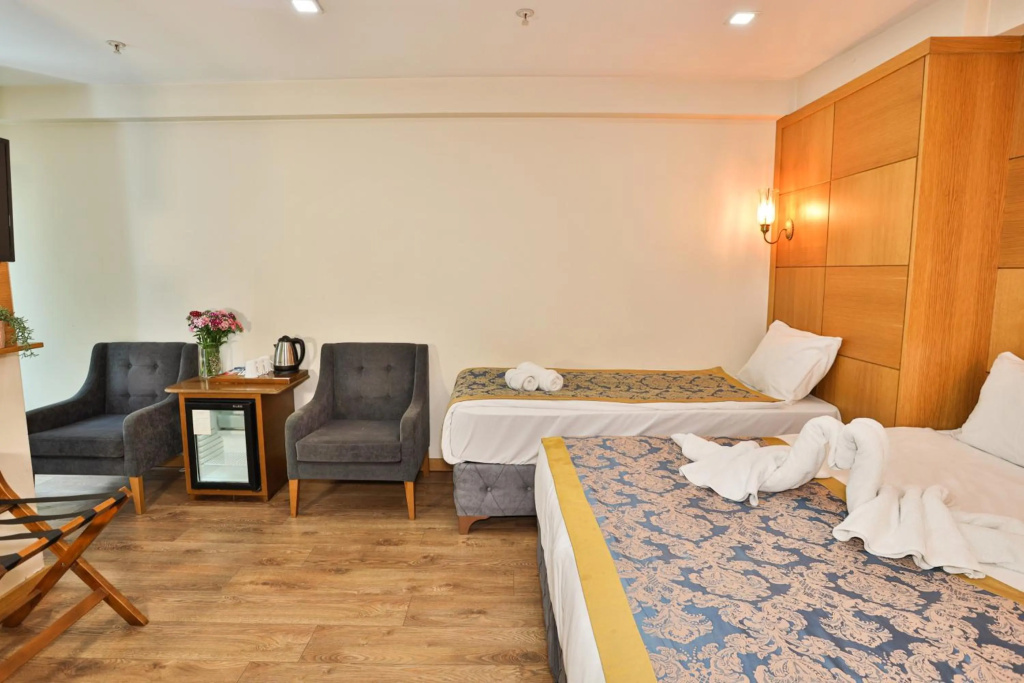 Отель Cumbalı Plaza Hotel в Стамбуле