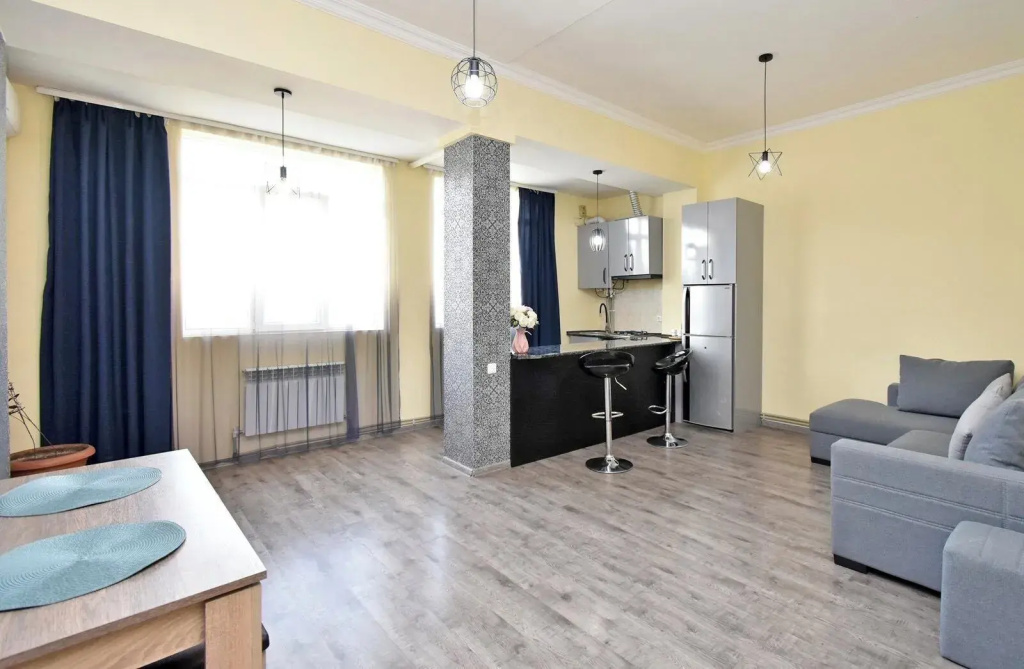 RetroCity at Komitas Avenue Apartment