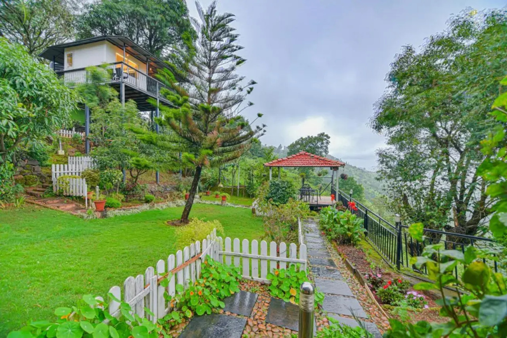SaffronStays Verandah by the Valley