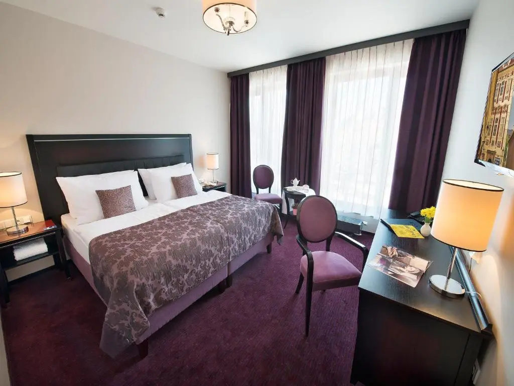 EA Embassy Prague Hotel - Chambres