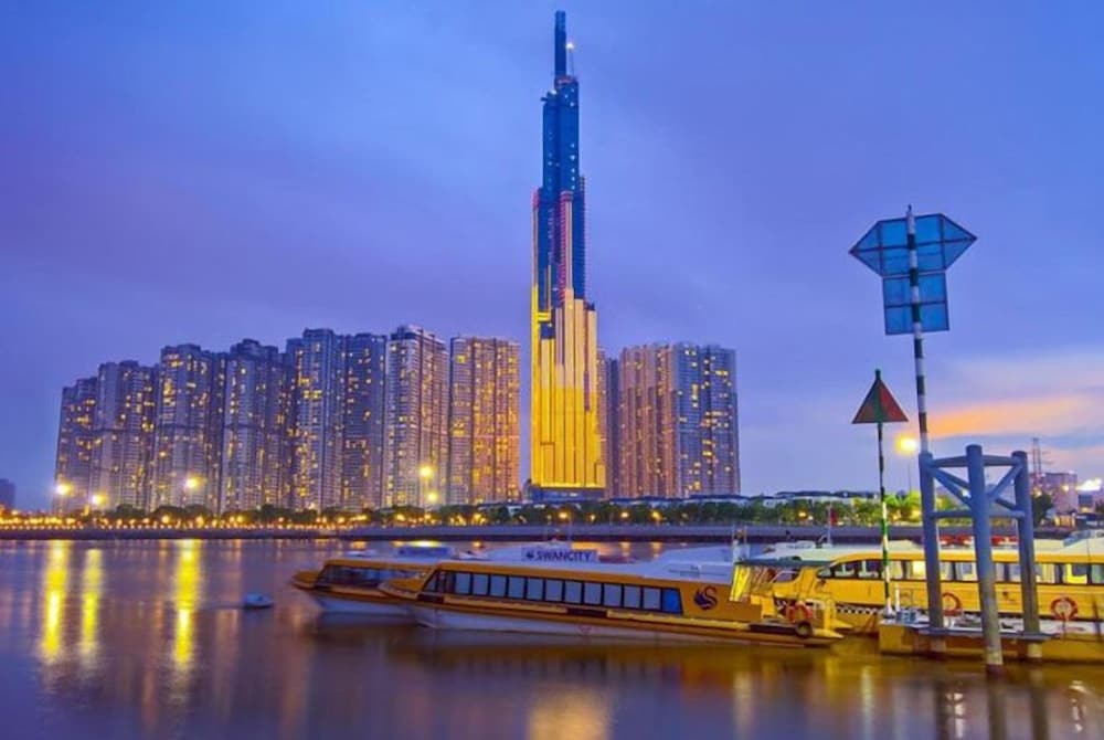 Vinhomes Central Park Skyland Apartment in Ho Chi Minh City