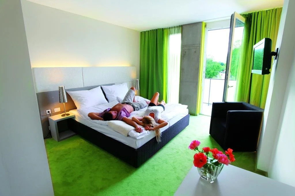 Pineacre On The Lake