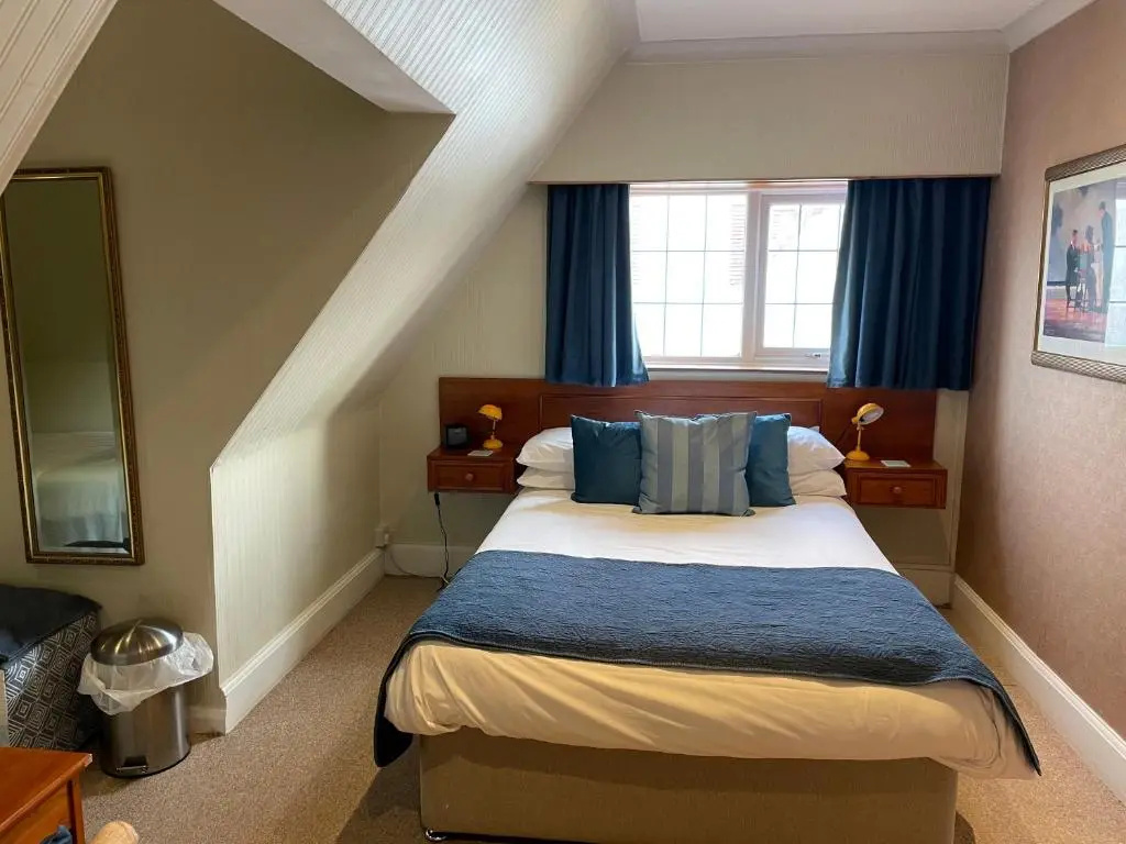 Knights Court Hotel - Chambres
