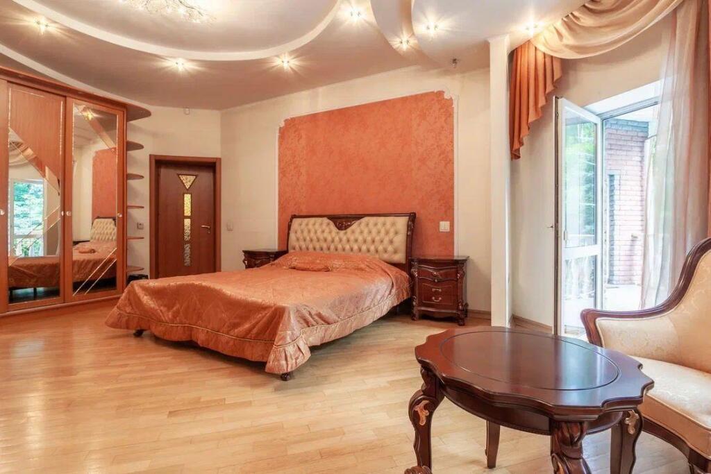 Коттедж Superior с 4 комнатами с балконом в Cottage.Moscow