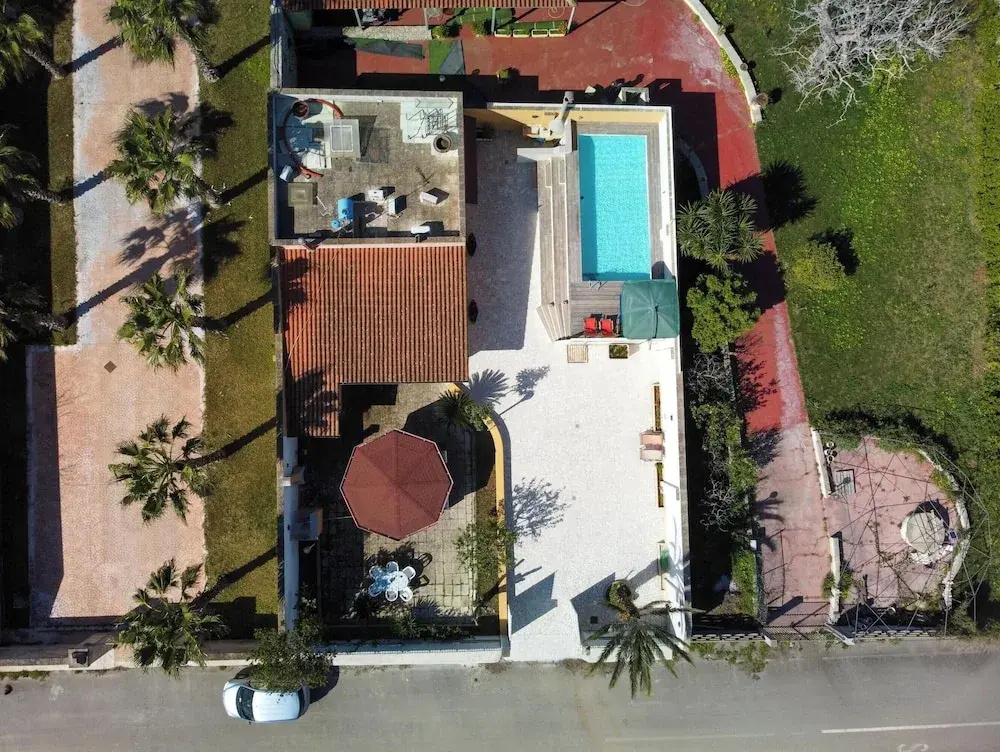 Villa Oasi al mare near the sea with pool