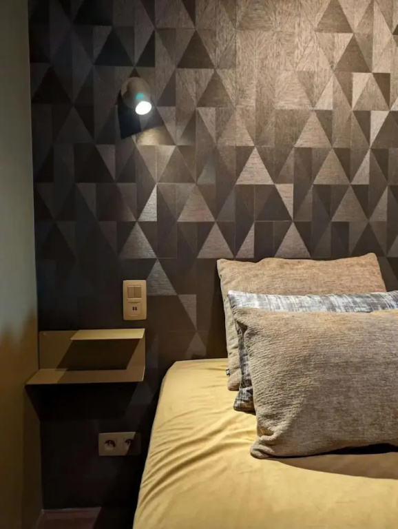 Standard Double room with garden view (full double bed)