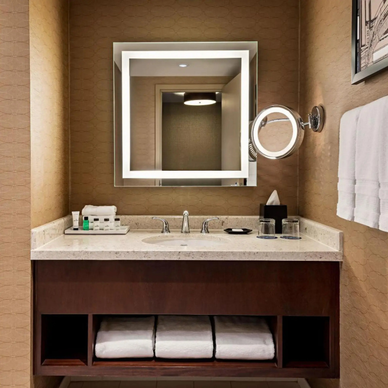 Sheraton Toronto Airport Hotel & Conference Centre - Général