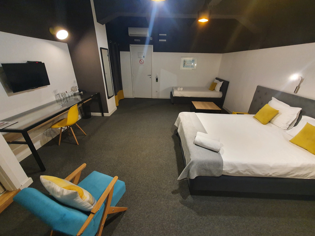 Отель Hotel Bohemian Garni - Skadarlija в Белграде