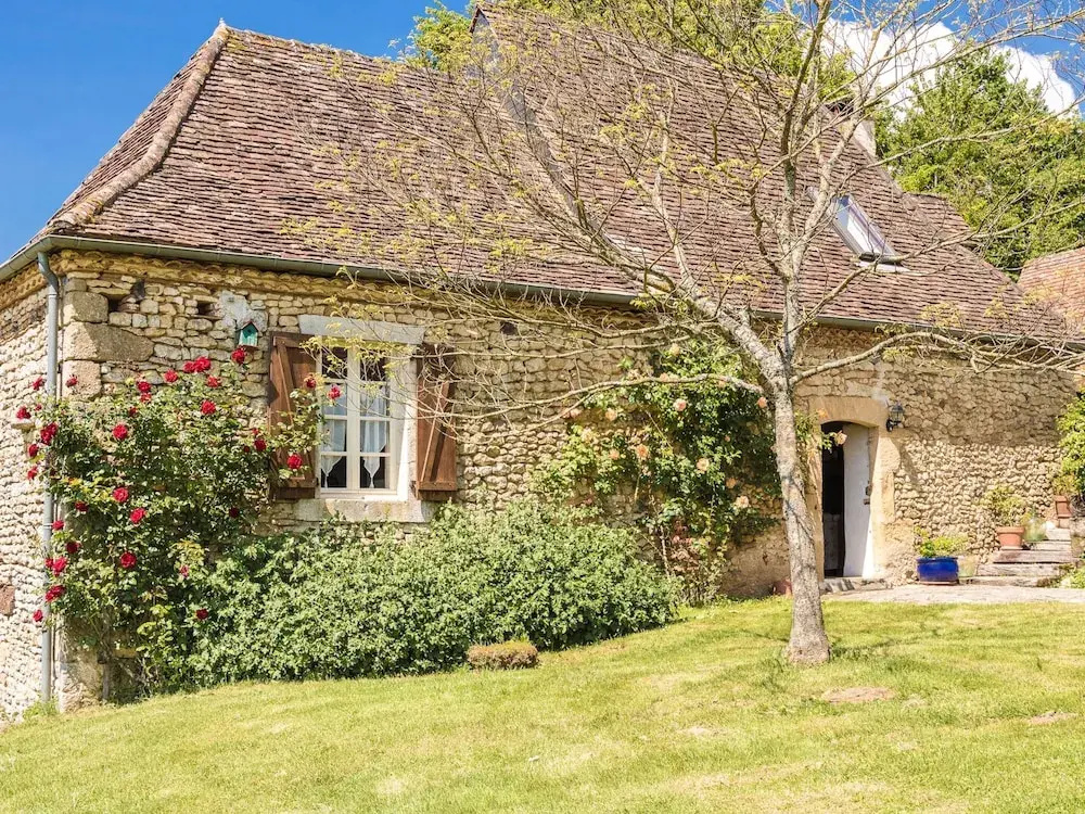 Farmhouse With Private Pool, Large Garden and Playground
