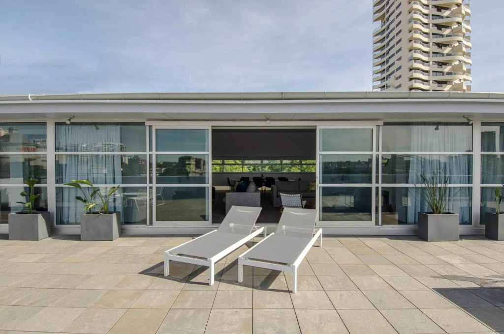 Sydney East Luxury Apartment