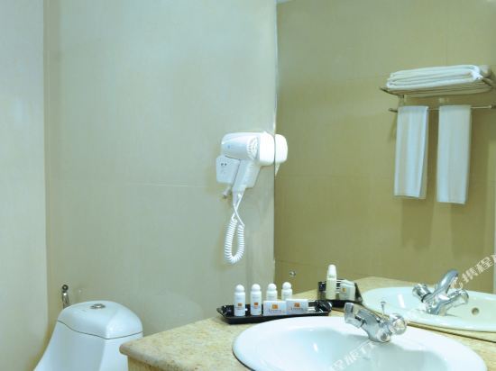 Avenra Garden Hotel