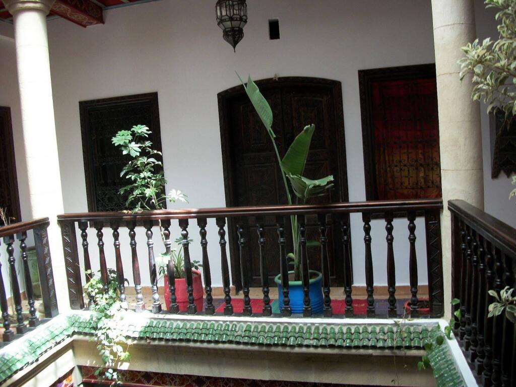 gallery_image_hidden_9